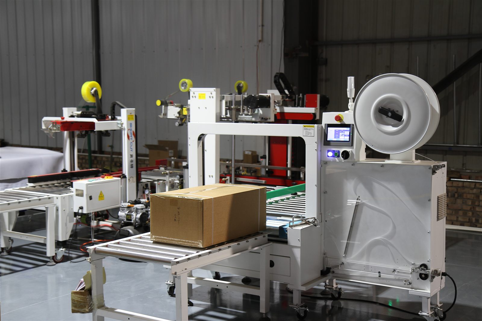 Automatic packaging equipment