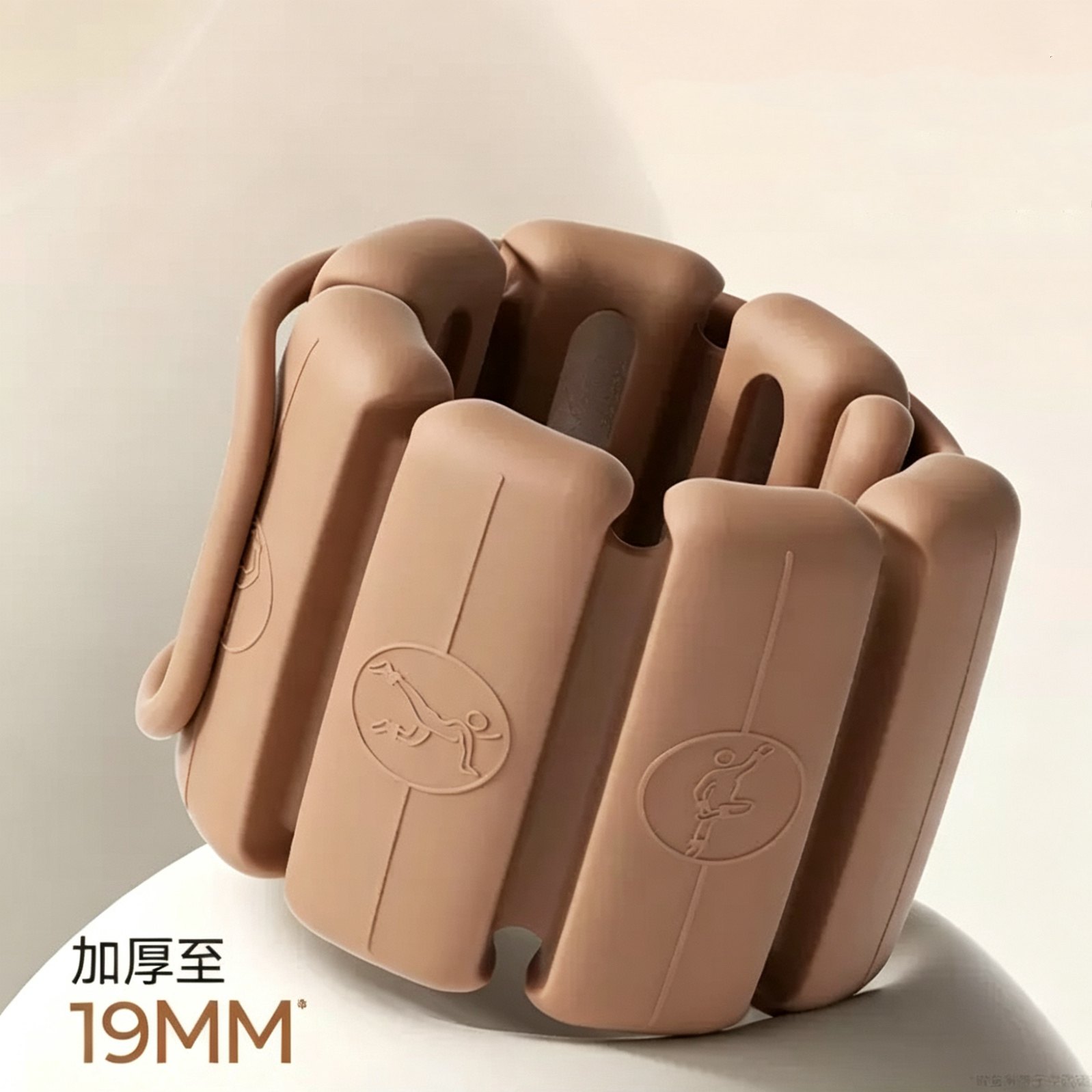 Close-up of thickened 19 mm adjustable silicone wrist and ankle weight segment